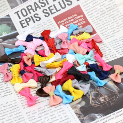 50/100tk 15mm-30mm Mini keermestatud lindiga kikilipsu segu juuste aksessuaarid Väikesed satiinpaelaga vibud Lillede aplikatsioonid õmblema käsitöö