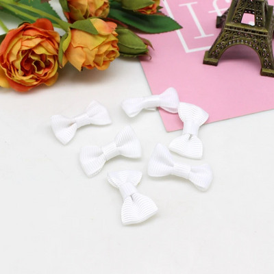 50/100tk 15mm-30mm Mini keermestatud lindiga kikilipsu segu juuste aksessuaarid Väikesed satiinpaelaga vibud Lillede aplikatsioonid õmblema käsitöö