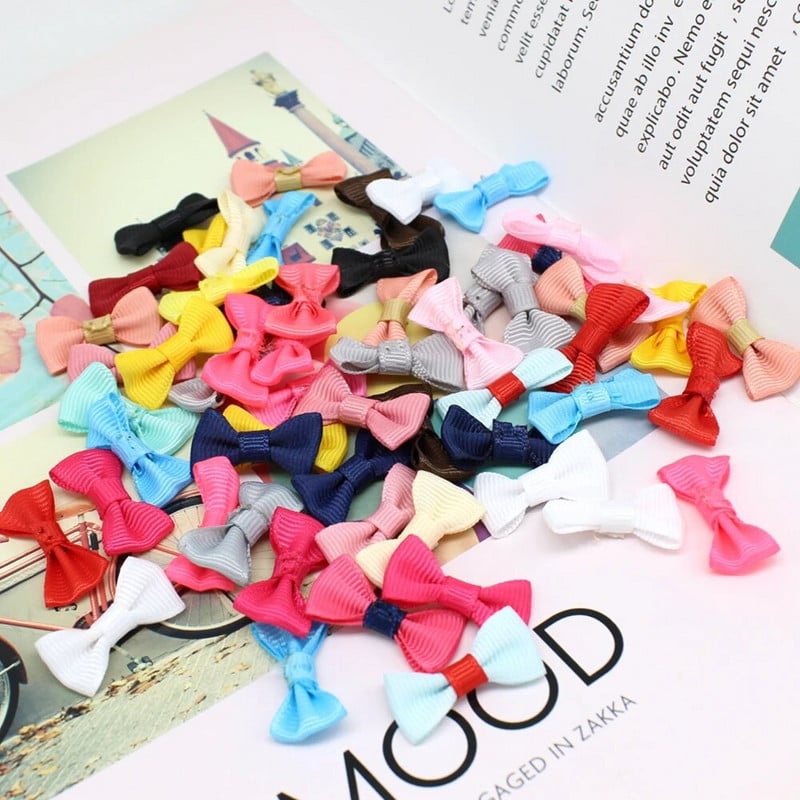 50/100tk 15mm-30mm Mini keermestatud lindiga kikilipsu segu juuste aksessuaarid Väikesed satiinpaelaga vibud Lillede aplikatsioonid õmblema käsitöö