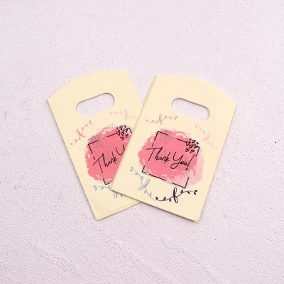 50 vnt. / Lot 9x15cm Maži plastikiniai maišeliai Kelių dizaino dovanų maišelių maišeliai Apyrankės Charms Papuošalų pakavimo maišeliai su rankenomis