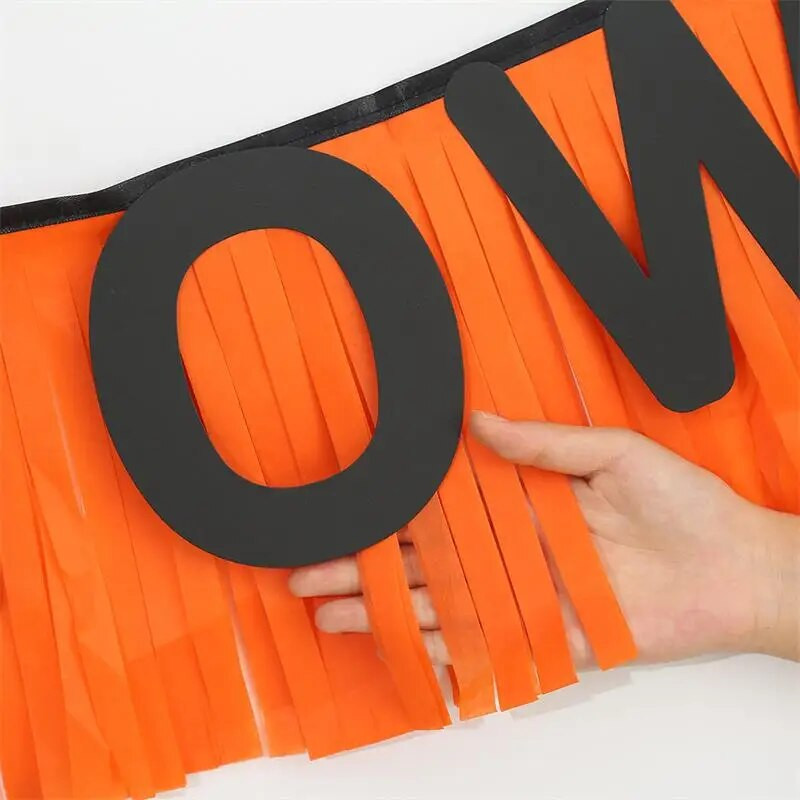 Helovino vakarėlio puošmena Helovino linksma popierinė vėliavėlė Helovino vaiduoklio vakarėlio fonas Kabanti ešerių girlianda „pasidaryk pats“