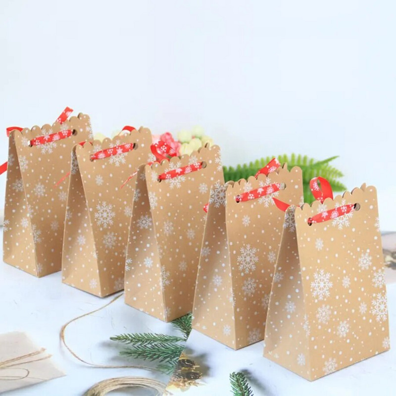 6 vnt kalėdiniai kraftpopieriniai maišeliai Kalėdų senelis Sniego senelis Kalėdų vakarėlio malonės krepšys Kalėdinių saldainių sausainių dovanų maišelio maišelio pakavimo reikmenys