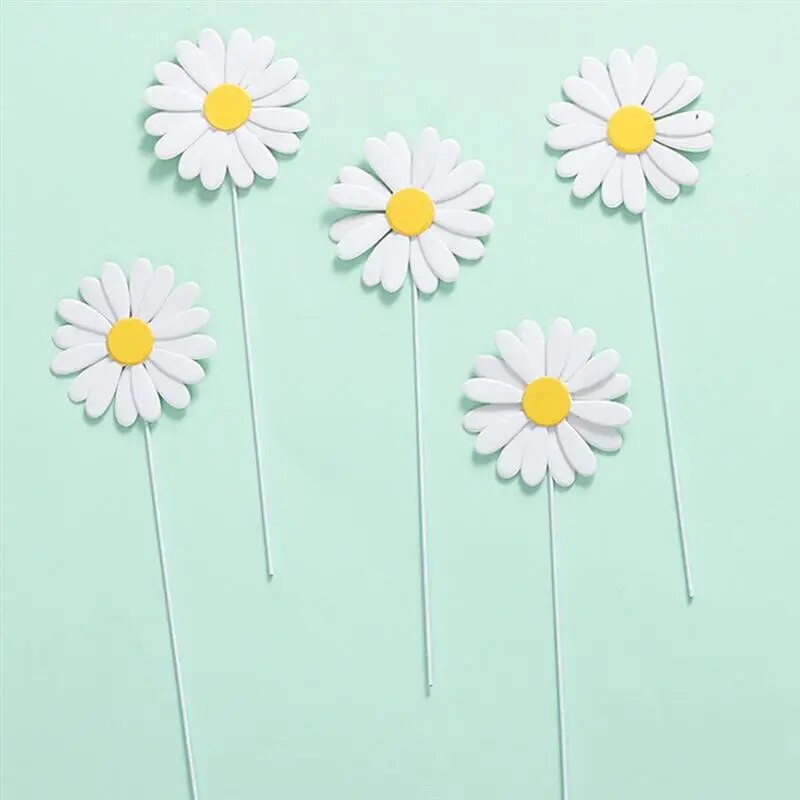 30 vnt Daisy keksų tvarsčiai Tortų pamušalas Gėlių pyragas Daisy gėlių tortų rinktukai Gimtadienio tortų rinktukai Daisy Flower pyragaičiai