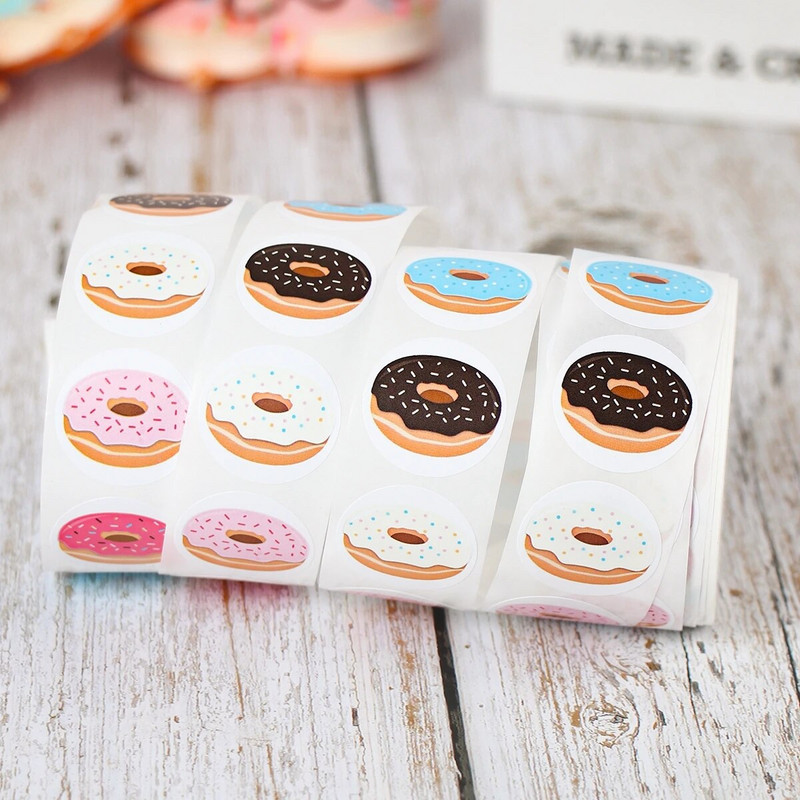 500 vnt. spurgų lipdukai 8 dizainai Skanus desertas, atrodantis rankų darbo spurgų etikečių lipdukai, skirti pyrago duonai kepti