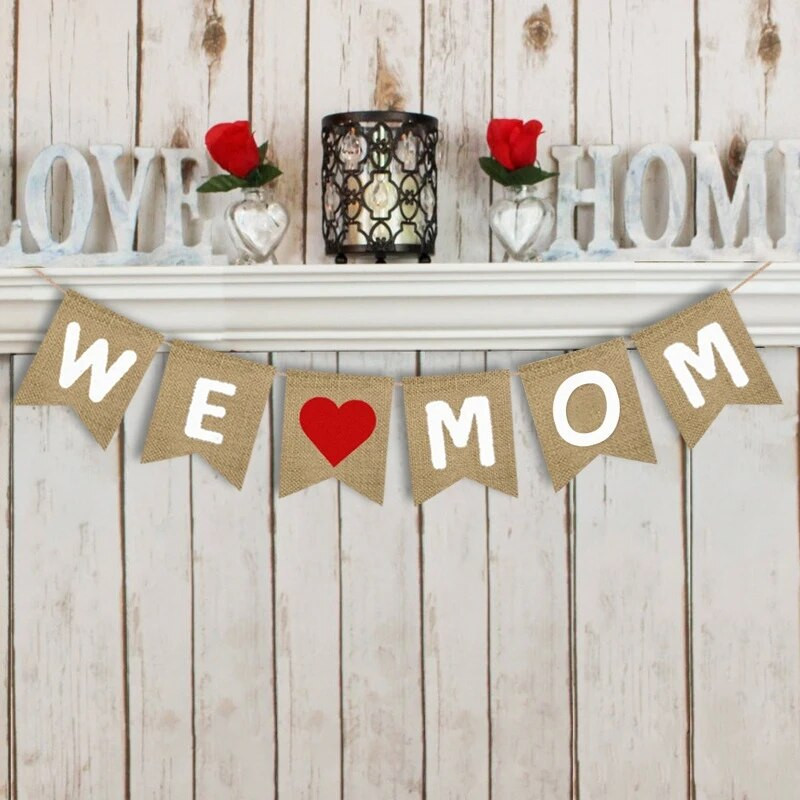 Dekoracija tėčio ir mamos vakarėliui Mes, mama, tėtis, kregždūnė, reklaminė juosta Gimtadienio vakarėlis Kabantis ryšulių fonas Namų dekoravimas