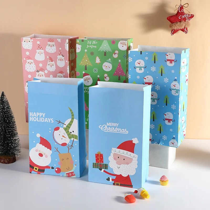 6vnt Kalėdinis kraftpopierinis maišelis Spalvinga kartoninė sniego senelio / Kalėdų Senelio dovanų maišeliai Kalėdų vakarėlio dekoravimui Dovanų pakavimo maišeliai