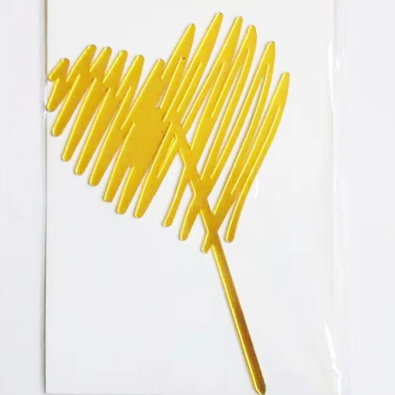 Naujas 2022 m. meilės vestuvių torto užpilas Auksinis širdies vestuvinis pyragas, skirtas laimingos Valentino dienos jubiliejaus vakarėliui papuošti