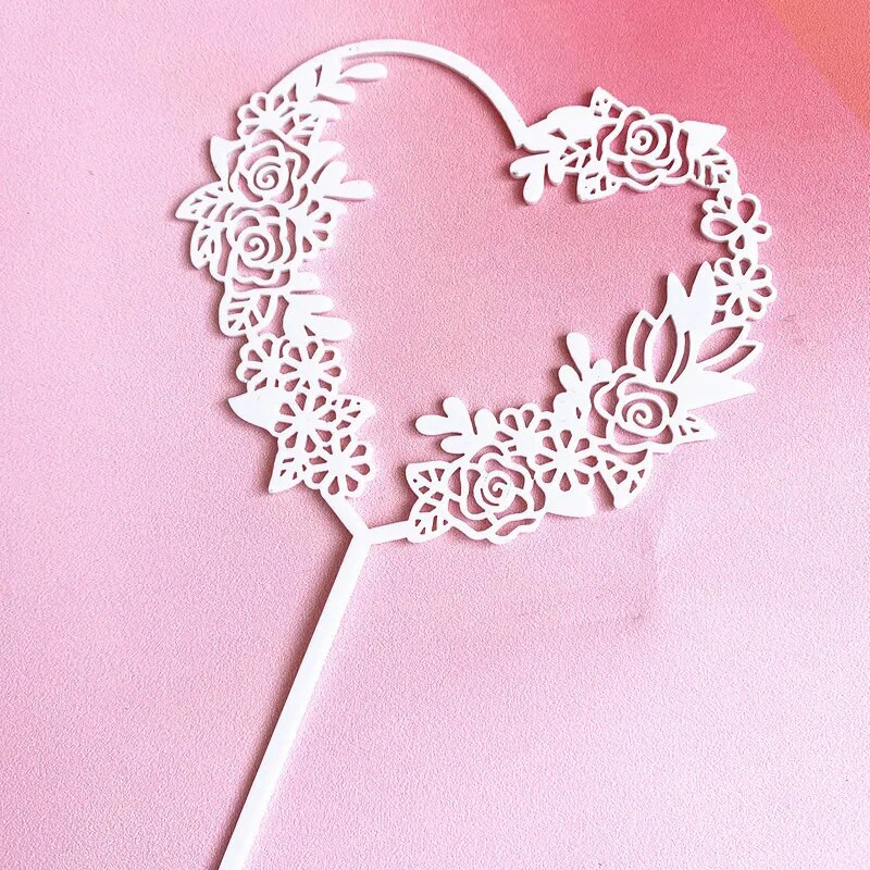 Meilės vestuvinio torto apmušalas Akrilinės gėlės girliandos širdies kepuraitės, skirtos vestuvių gimtadienio vakarėliui, torto papuošimai, kūdikių dušas