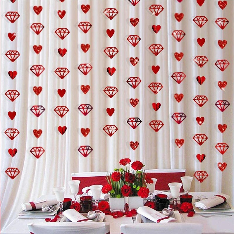 Raudonos vakarėlio trikampio reklamjuostės dekoracijos Metalinės popierinės vėliavėlės, skirtos vestuvėms sužadėtuvėms, vestuvinio dušo vakarėliui.