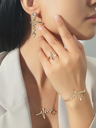 Σετ κοσμήματα 5 γυναικείου απλού στιλ με όλα τα ταιριαστά Μόδα κοσμήματα Ασημί χρώμα Καρδιά Καρδιά Σκουλαρίκια Κολιέ Καρδιά Δαχτυλίδι Σετ κοσμημάτων