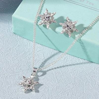 Σετ κρυστάλλινων κοσμημάτων σε σχήμα νιφάδας χιονιού Σκουλαρίκια κολιέ σε ασημί χρώμα Σκουλαρίκια από κράμα ψευδαργύρου για γυναίκα σε γάμο σε πάρτι πολυτελές ρομαντικό στυλ