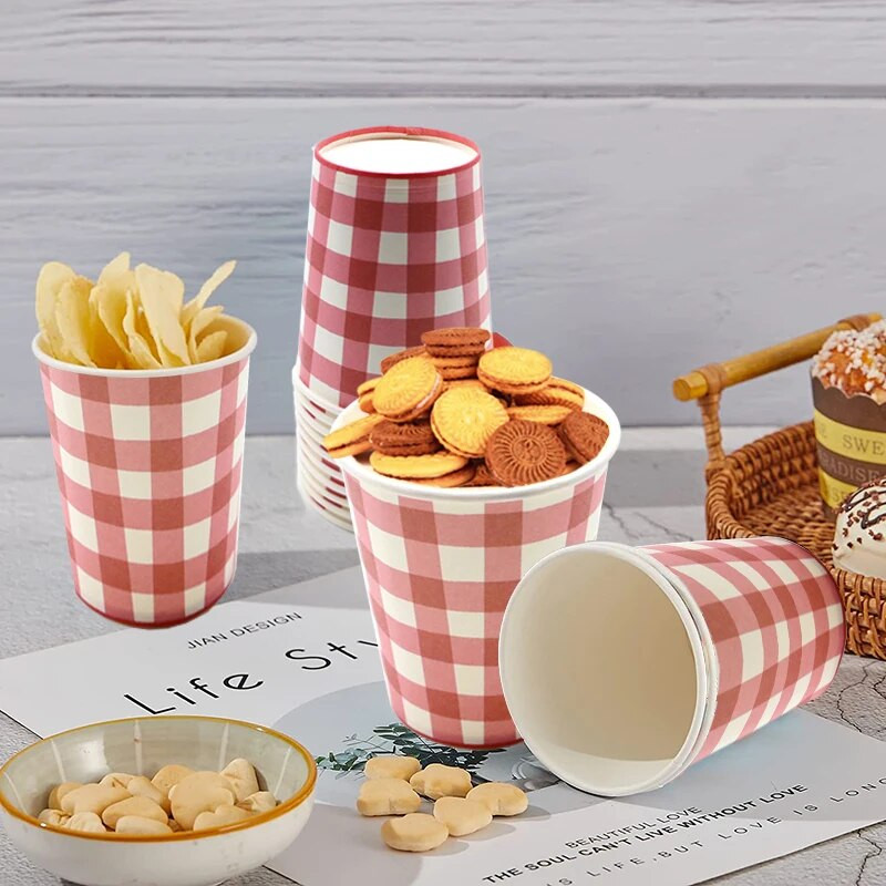 Pastoral Red and White καρό Σετ σερβίτσια Χάρτινα Πιάτα Χαρτοπετσέτες Κύπελλα Ορθογώνιο Πλαστικό Τραπεζομάντιλο Πικ-νικ Σερβίτσιο για το Σπίτι