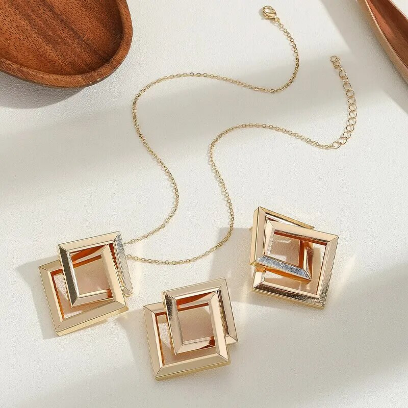 2 ΤΕΜ τετράγωνο σετ κοσμημάτων Κρεμαστό κολιέ Σκουλαρίκια σετ για γυναικείο πάρτι Κοσμήματα Δώρο σε μοντέρνο στυλ