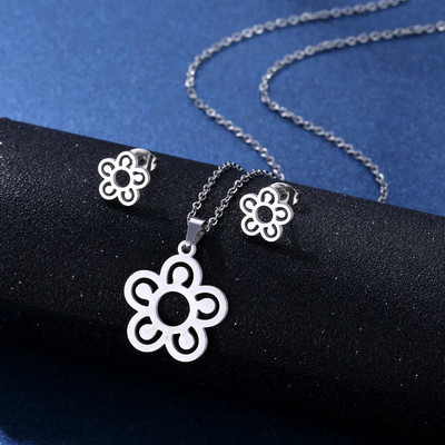 ΝΕΟ Σετ σκουλαρίκια Κολιέ από ανοξείδωτο ατσάλι Light Luxury Heart μενταγιόν γούρι Κορεατικό κολιέ μόδας για γυναίκες Κοσμήματα Δώρο TZ133