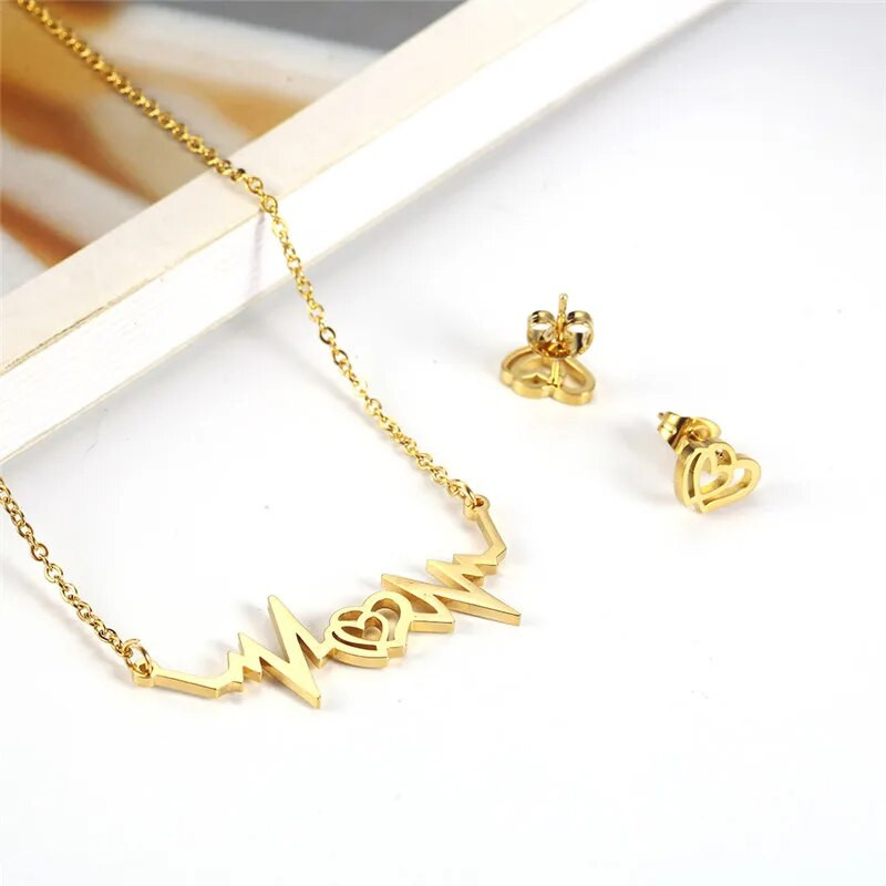 Σετ κολιέ Σκουλαρίκια από ανοξείδωτο ατσάλι Σετ κοσμημάτων Hert Lock Σετ κοσμημάτων Charm Απλή μόδα κοσμήματα αλυσίδα δώρου