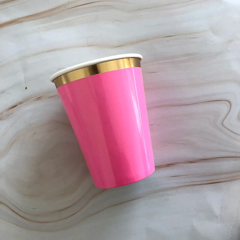 Χρυσό τριαντάφυλλο σερβίτσιο μιας χρήσης Χάρτινα πιάτα για πάρτι Φλιτζάνι Παιδικές μπομπονιέρες γενεθλίων Προμήθειες για πάρτι Διακόσμηση γάμου Κόκκινα σετ σερβίτσιων