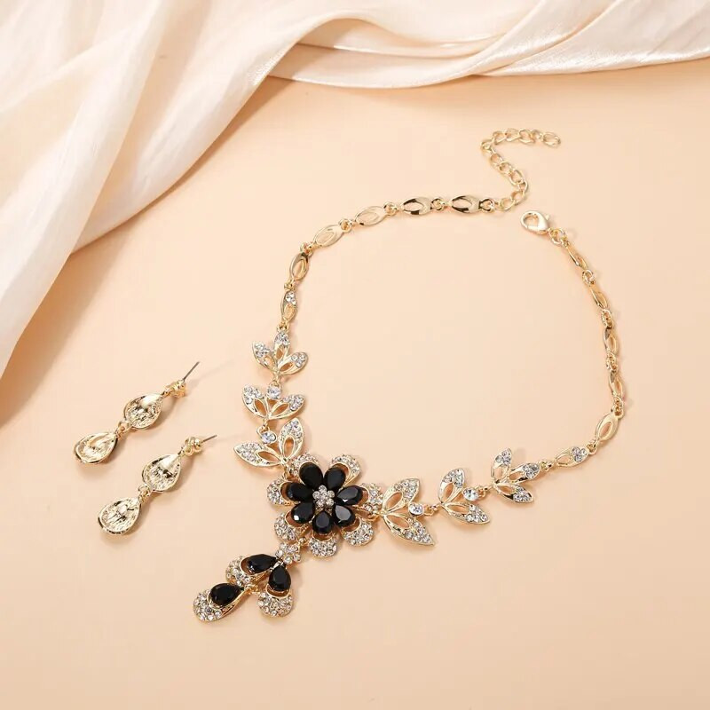 Μαύρο κρύσταλλο λουλούδι Γυναικεία σκουλαρίκια Κολιέ Κοσμήματα Σετ Πολυτελή Χρυσό Χρώμα Rhinestone Water Drop Vintage κοσμήματα γάμου