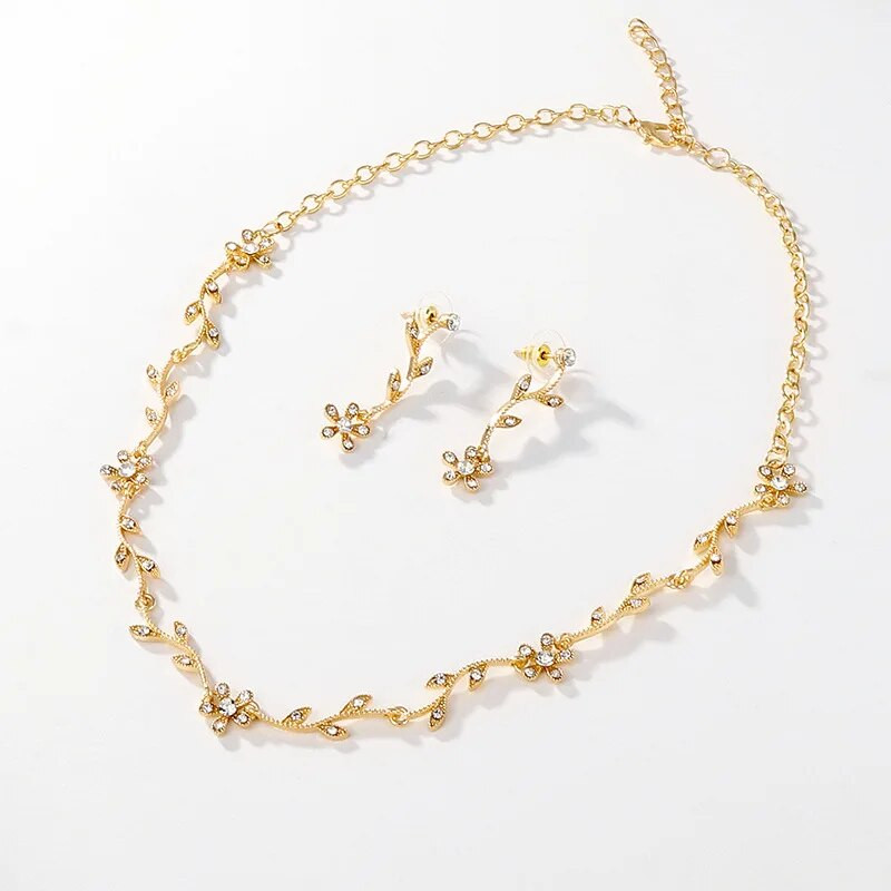 Σκουλαρίκια Κολιέ γάμου Νυφικά Σετ Κοσμήματα με λουλούδια Κρυστάλλινα Σετ Κολιέ με λουλούδια Μόδα κοσμήματα Δώρο