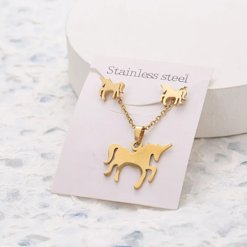 Uus Animal Flower Butterfly ripats roostevabast terasest kaelakee naistele kullavärvi kett kaelakeed kõrvarõngad ehtekomplekt kingitused