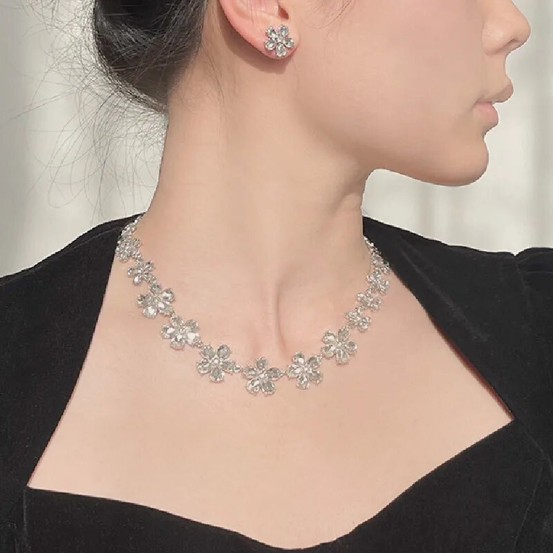 FYUAN Korea stiilis lillega kristallist kaelakee kõrvarõngad naistele naistele pulmade pruudi ehtekomplektid aksessuaarid