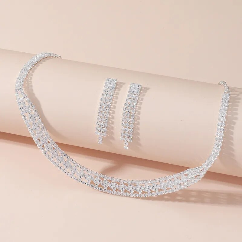 FYUAN Jednostavne cirkonske kristalne ogrlice Naušnice za žene Srebrne boje Duge naušnice s resicama Vjenčana mladenka Kompleti nakita Dodaci