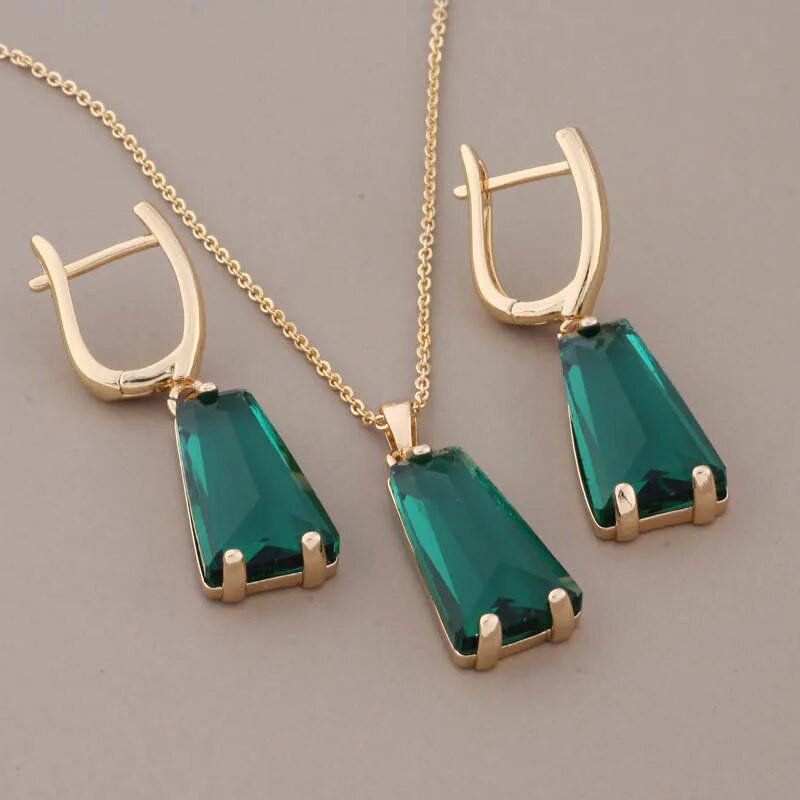 Europos ir Amerikos mados neįprasti pakabukai karoliai auskarai prabangūs moteriški papuošalai aksesuarai vakarėlio dovanos