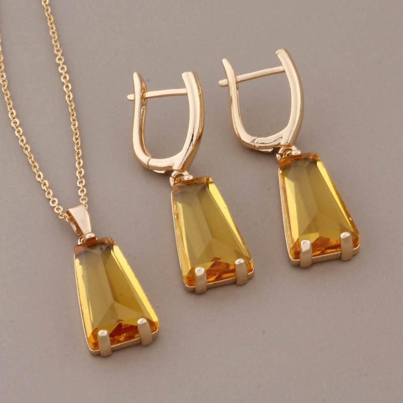 Europos ir Amerikos mados neįprasti pakabukai karoliai auskarai prabangūs moteriški papuošalai aksesuarai vakarėlio dovanos