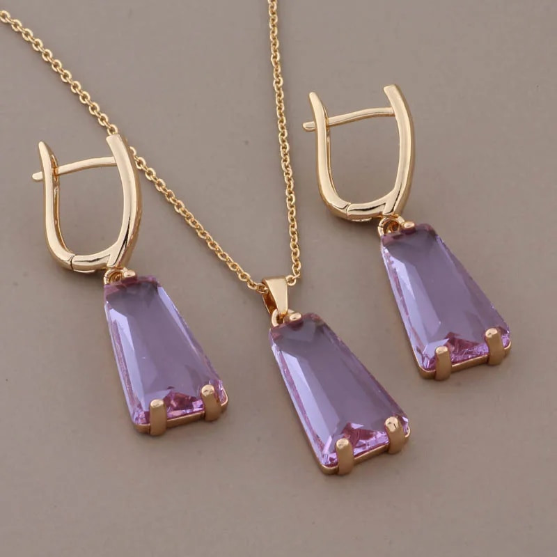 Europos ir Amerikos mados neįprasti pakabukai karoliai auskarai prabangūs moteriški papuošalai aksesuarai vakarėlio dovanos