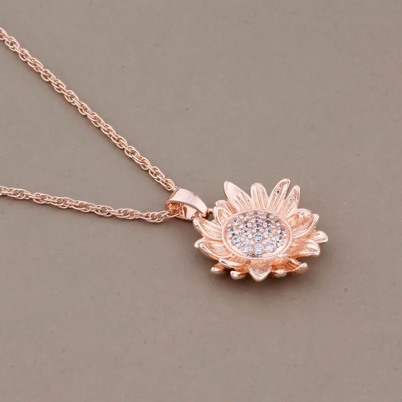 Luksuslikud ehete komplektid Trend Kvaliteetne valge tsirkoon roosikulla värvi lilledega kõrvarõngad naistele Elegantne naiste komplekt