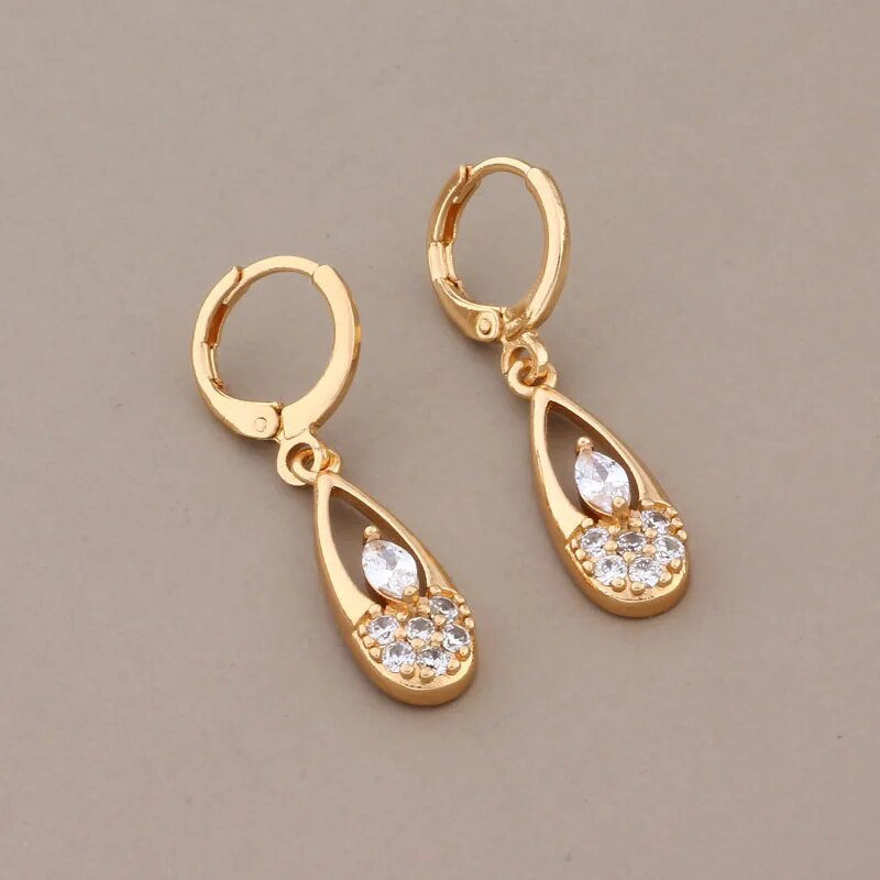 Nauji blizgūs natūralaus cirkonio auskarų rinkiniai moterims Trend Gold Color Bride Vestuvėms Prabangus kokybiškas papuošalų rinkinys Dovana