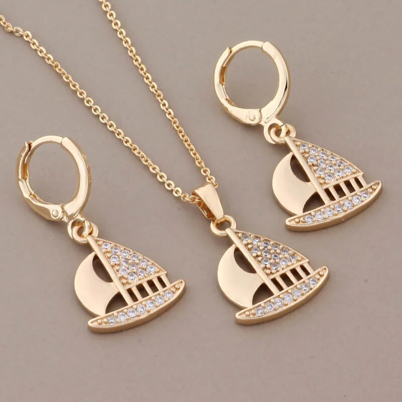 Uus trend 2023 kõrgekvaliteedilised ehted kullavärvi ebatavalised kõrvarõngakomplektid valgest looduslikust tsirkoonist luksuslik elegantne naiste komplekt