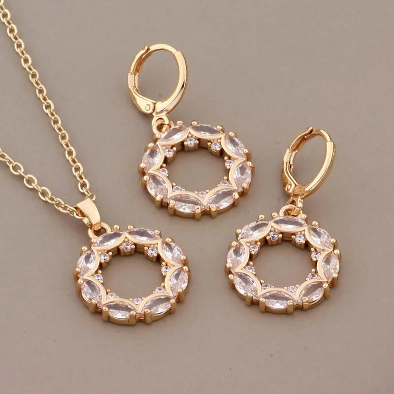 New Trend 2023 kullavärvi rippkõrvarõngakomplektid naistele valgest naturaalsest tsirkoonist igapäevased luksuslikud kvaliteetsed ehtekomplektid tüdrukutele kingitus