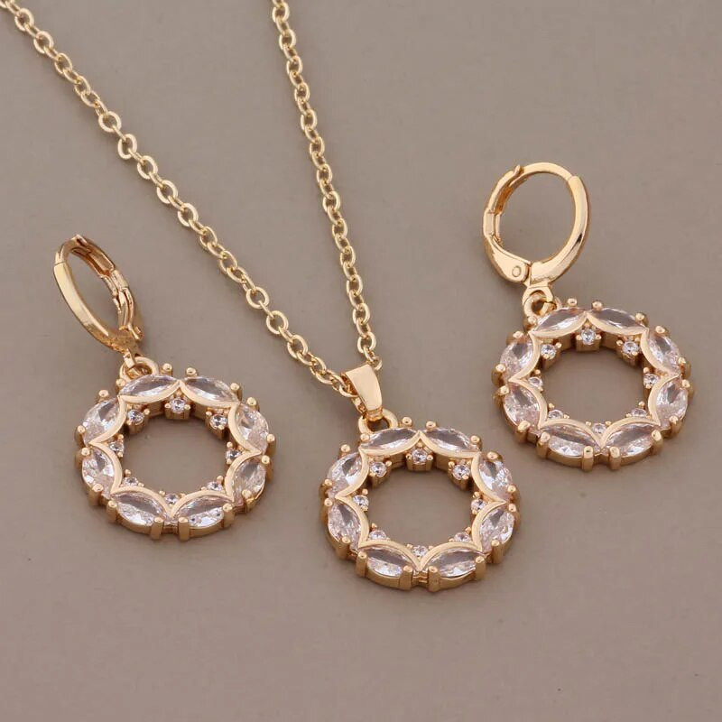 New Trend 2023 kullavärvi rippkõrvarõngakomplektid naistele valgest naturaalsest tsirkoonist igapäevased luksuslikud kvaliteetsed ehtekomplektid tüdrukutele kingitus