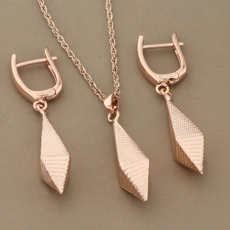 2023 Trend visoke kvalitete 585 Rose Gold Boja Bakreni setovi naušnica za žene Klasični svadbeni vjenčani vintage setovi nakita