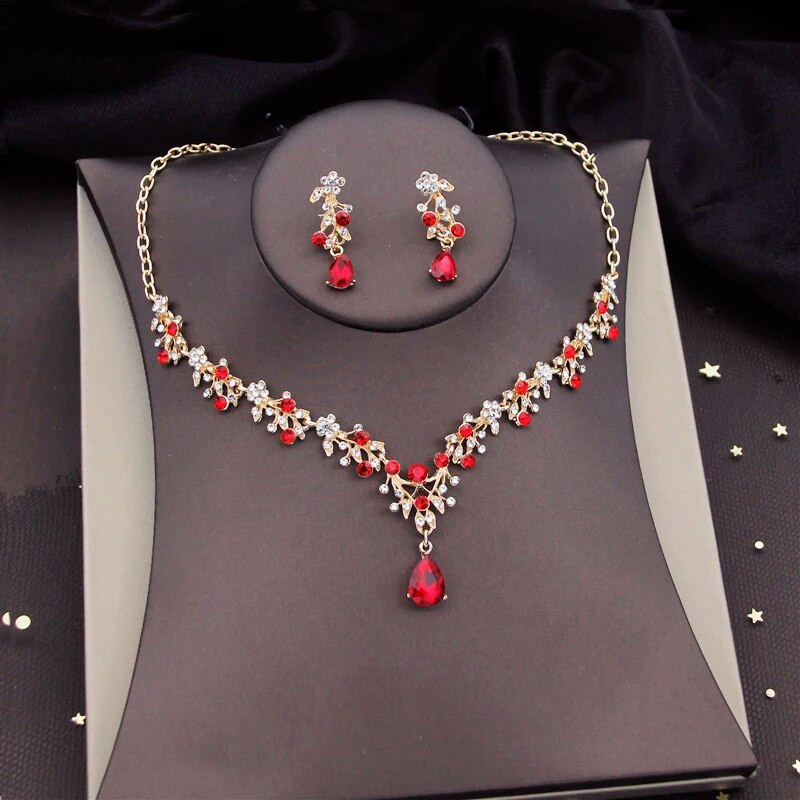 Puošnūs krištolo nuotakos papuošalų rinkiniai moterims Prabangūs Choker karoliai Auskarai Prom Vestuvinė suknelė Nuotakos karolių rinkiniai Mados