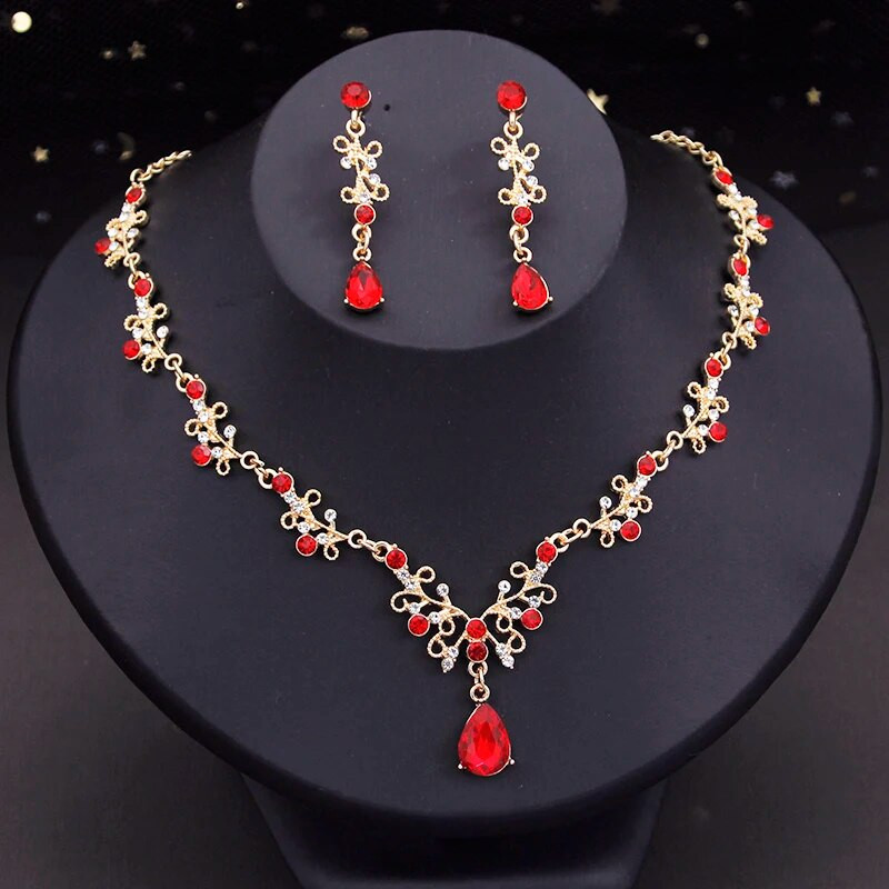 Rhinestone kristallist ripatsid kaelakee kõrvarõngad komplektid naistele moeehted pulmaballi kostüümide aksessuaarid