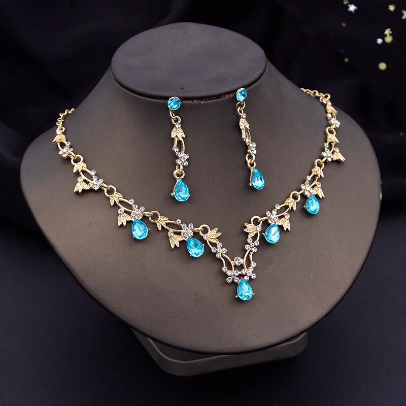 Rhinestone`i pruudi ehtekomplektid naistele Luksuslikud lilledega kaelakee ja kõrvarõngad Pulmakleit Pruudi kaelakee komplektid Mood