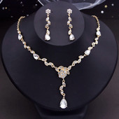 Crystal Bride ehtekomplektid naistele Luksuslikud lilledega kaelakee kõrvarõngad pulmakleit pruudi kaelakee komplektid mood