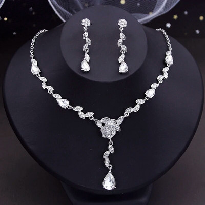 Crystal Bride ehtekomplektid naistele Luksuslikud lilledega kaelakee kõrvarõngad pulmakleit pruudi kaelakee komplektid mood