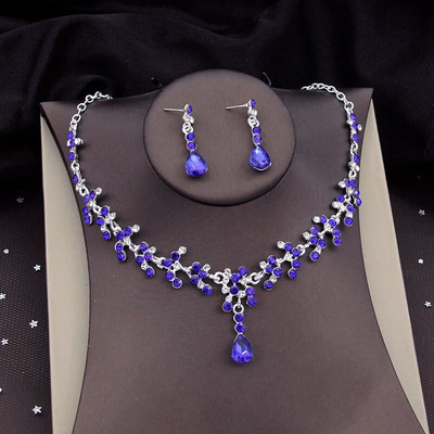 Luksuslikud hõbedavärvi kristallist pruudi ehete komplektid naistele kaelakee kõrvarõngad ballile pulmakleit pruudi kaelakee komplektid mood