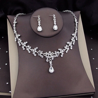 Luksuslikud hõbedavärvi kristallist pruudi ehete komplektid naistele kaelakee kõrvarõngad ballile pulmakleit pruudi kaelakee komplektid mood