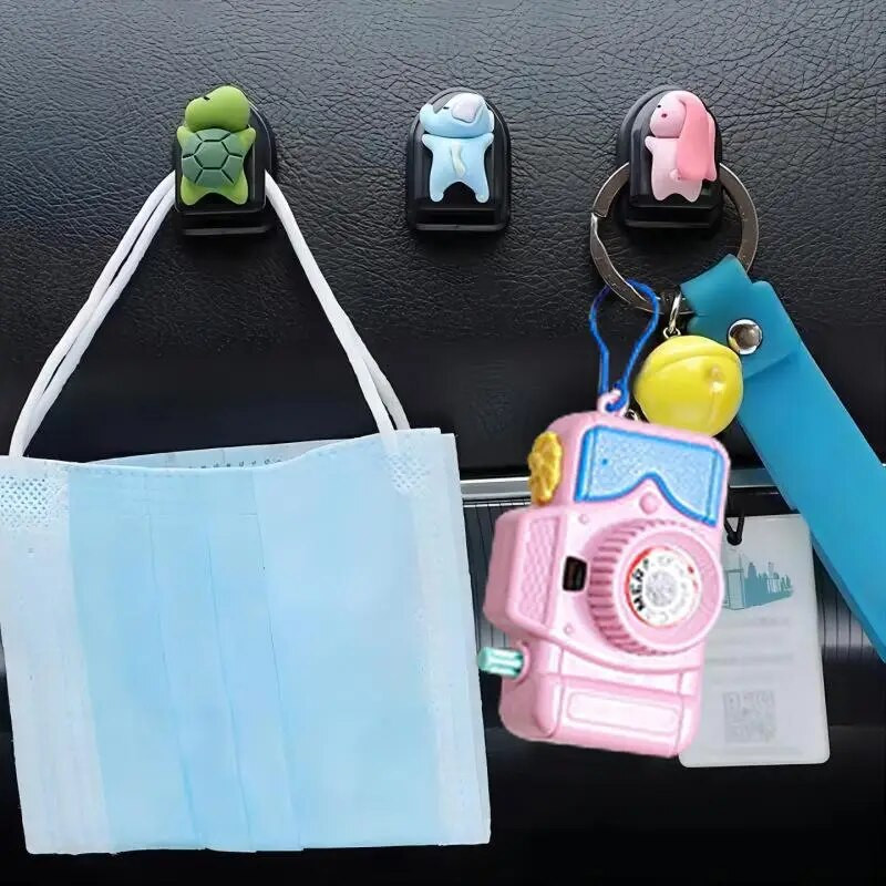 Auto mini-multikakonksud armsad loomakaunistused auto sisekujunduse hoidik Vastupidav väike konks Autotarvikud Kleepuvad