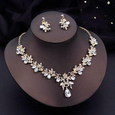 Luksuslikud 3 tk Silver Colors kristallist pulmaehtekomplektid naistele rippuvad kõrvarõngad ja kaelakee komplektid Pruudikostüümi aksessuaar