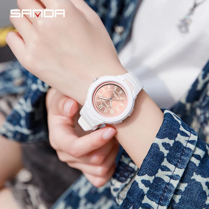 SANDA Nauja mados tendencija Kasdienis paprastas moteriškas kvarcinis sportinis vandeniui atsparus rankinis laikrodis Moteriškas rankinis laikrodis Relogio moteriška mergina