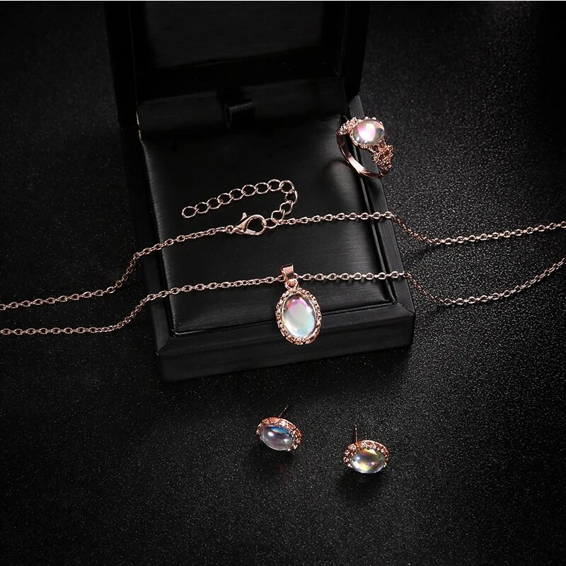 Πολυτελές κομψό κολιέ Aurora οβάλ ζιργκόν δαχτυλίδι κοσμηματοπωλείο για γυναίκες Ρομαντικό επίχρυσο αξεσουάρ γάμου από ψεύτικο οπάλιο