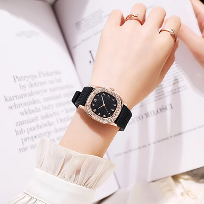 Jaunums Sieviešu kleita Pulkstenis Candy Color Silikona siksniņa Lovely Lady Girls Dāvanas Pulkstenis Ikdienas kvarca rokas pulkstenis Relogio Feminino