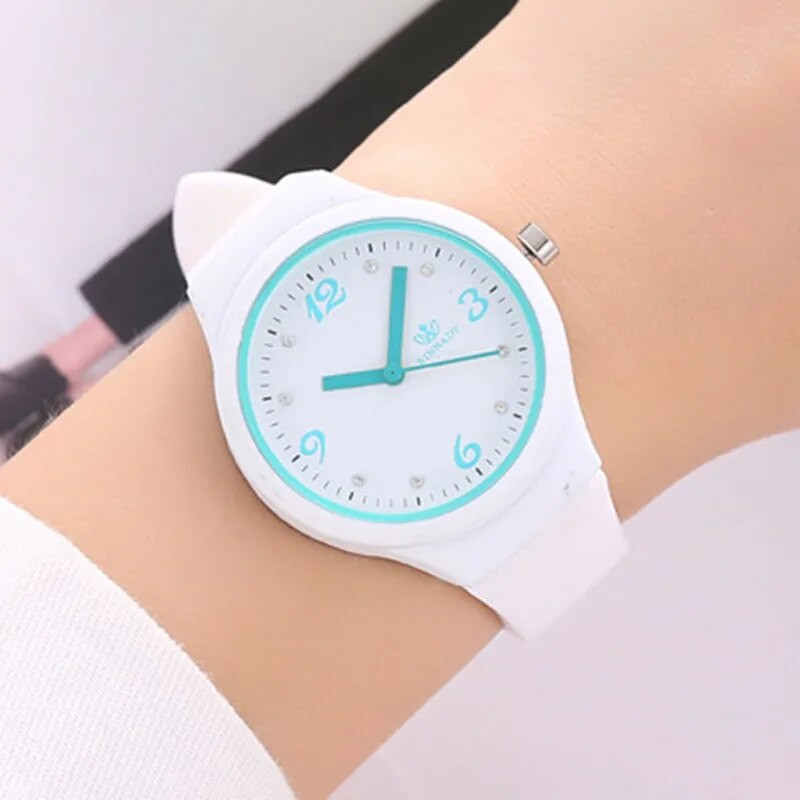 Naiste käekellad Luksuslik želee silikoonist brändi käekell Naiste mood vabaaja naiste kvartskäekellad Kell reloj mujer zegarek damski