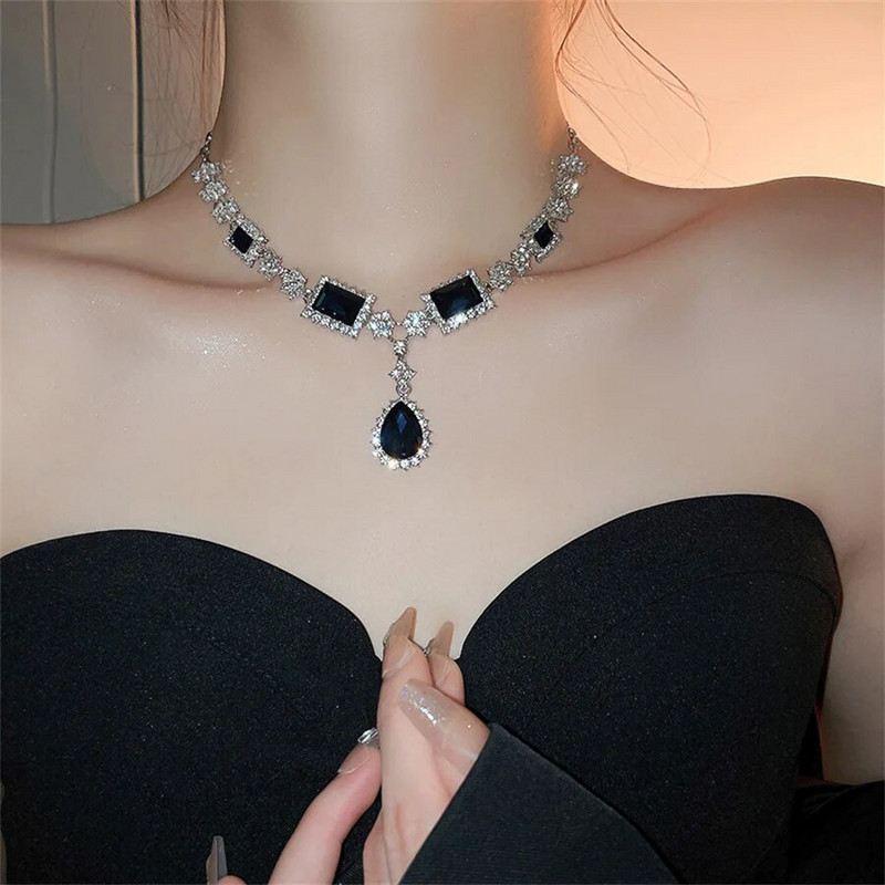 FYUAN Vintage Water Drop kaelakee kõrvarõngas naistele Tumesinine kristallkõrvarõngad Pulma Pruudi ehete komplektid Aksessuaarid