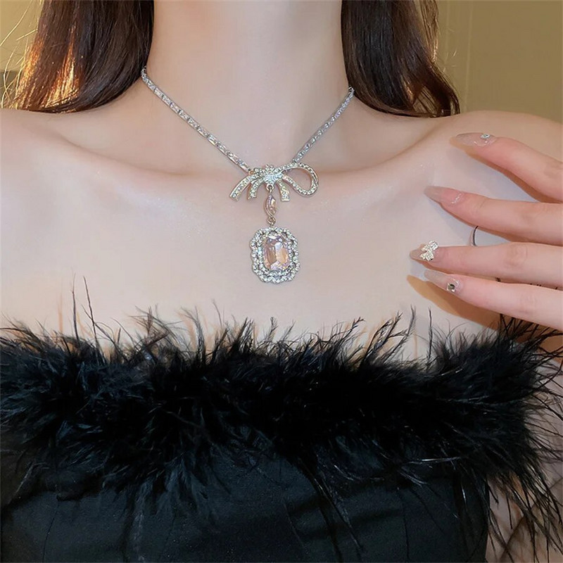 FYUAN klassikaline ruudukujuline roosa kristallist kaelakee kõrvarõngad naistele vibukõrvarõngad pulmapruudi ehete komplektid aksessuaarid