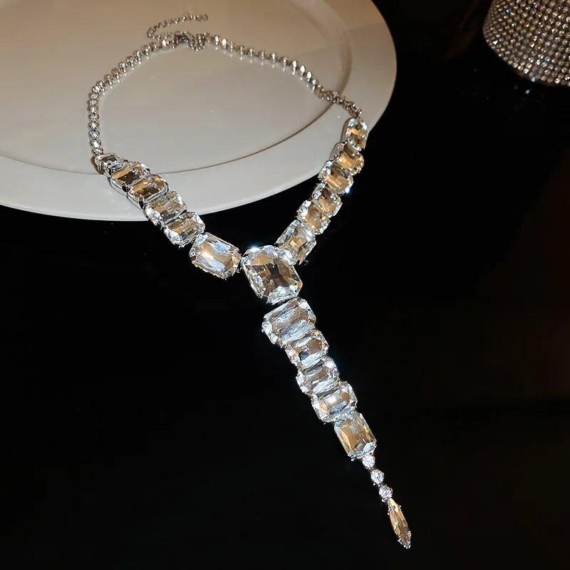 FYUAN Prabangūs kvadratiniai krištolo karoliai auskarai moterims Ilgi auskarai Vestuvinės nuotakos papuošalų rinkiniai